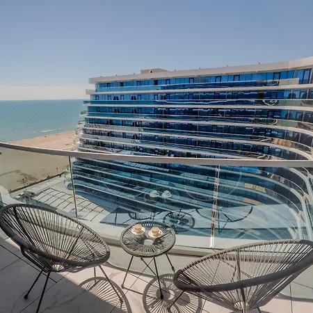 アパート White Titanic Blue Sea View Parking ナボダリ